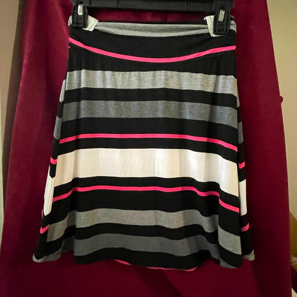 Merona Striped Skirt size XS - Black, White, Pink & Gray Stripes NWOT